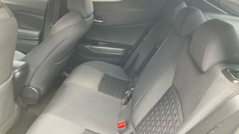 Toyota C-HR 1.8 Hybrid Design 5dr CVT Hybrid Hatchback